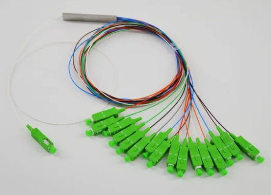 1X16 FTTX Mini Steel Tube Fiber Optic PLC Splitter Cable Diameter 0.9mm for FTTX Applications