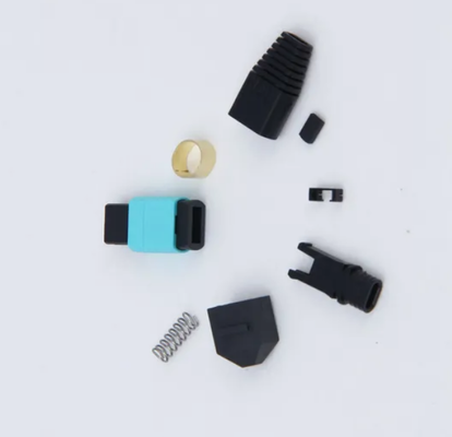 12‑Fiber MTP® High‑Density Pre‑terminated Fiber Optic Connector for high‑density data center cabling and direct connection of 40G/100G/400G optical modules.