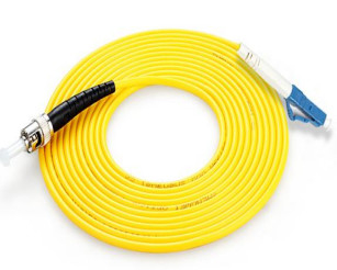 SM/OM1-OM5 Fiber Type LC-ST UPC/ APC Simplex/Duplex Fiber Optic Patch Cord for Networks ≤0.3dB Insertion Loss